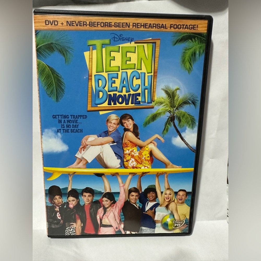 Beach Vibes Teen Dreams:Unleash Your Inner Surfer with Disneys Teen Beach Movie